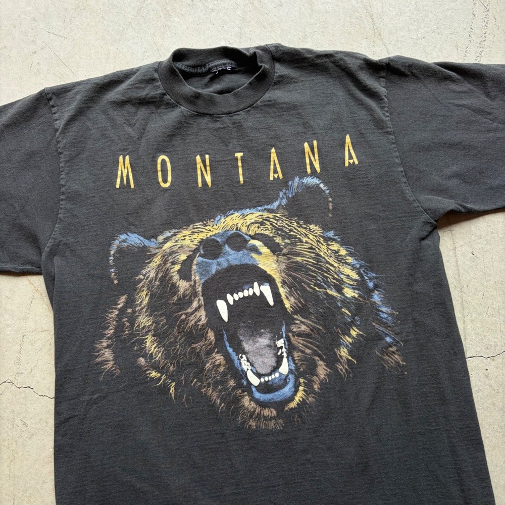 Vintage Montana Grizzly Bear Graphic T Shirt Mens Large Faded Black Roaring Bear